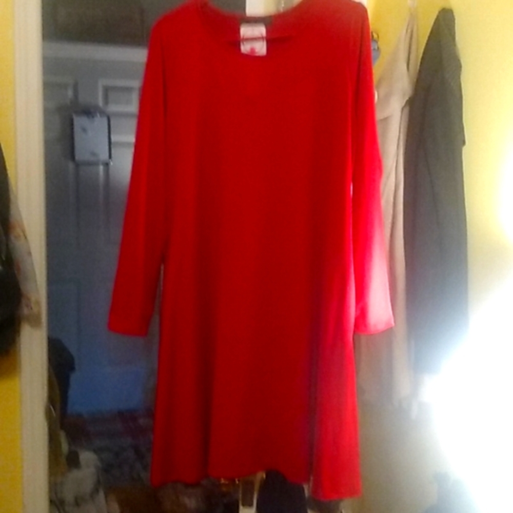 Red knee length dress 👗